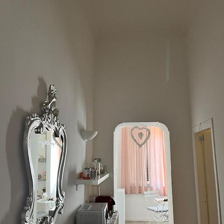 Serapisuite Поццуолі Екстер'єр фото